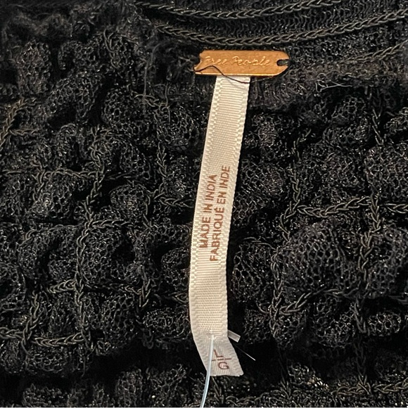 Free People Women’s Plum/Black - SZ L - Smocked Sheer Long Puff Sleeve Top - Picture 13 of 16